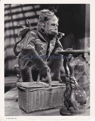 The Wizard Of Oz - Flying Monkey/judy Garland - Mgm - Photo - 1939 - Rare