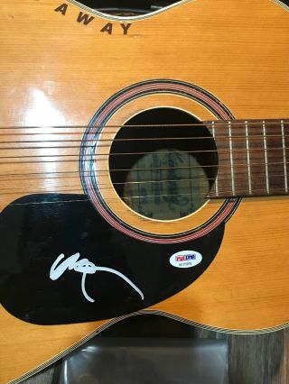 Rare - WILLIE NELSON Autographed - Signed Guitar With PSA/DNA 3