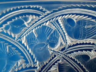 A Lalique Pinsons bowl designed in 1933 by Rene Lalique,  1951 version 6