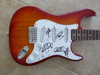 Collective Soul All 5 Band Signed Autographed Electric Guitar Psa Guaranteed