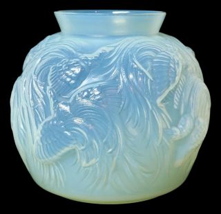 Large Art Deco Sabino Opalescent Art Glass Exotic Birds Vase