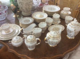 67 Pc Tuscan/royal Tuscan Fine China Louise Service For 12,  Tea Coffee Pots