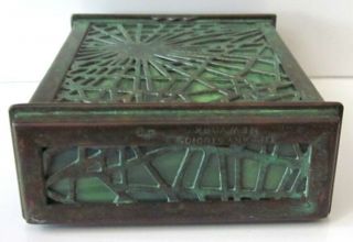 1910 Tiffany Studios York Bronze & Favrile Pine Needle Pattern Trinket Box 4