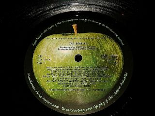 The Beatles White Album 1968 No.  0004642 MONO PMC7067 - 8 EMI UK Top Opening Sleeve 8