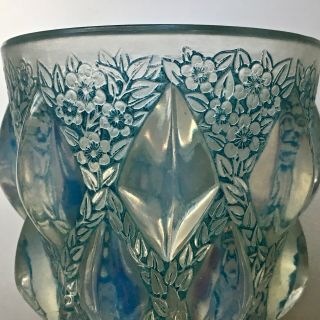 R Lalique Rampillon opalescent vase 7