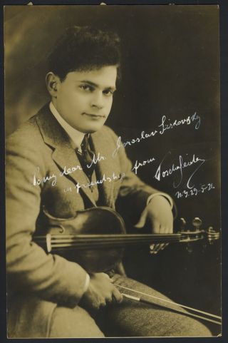 Toscha Seidel (violinist) : Signed Photograph