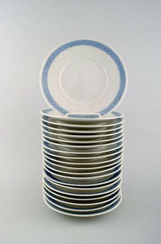 20 Plates.  Royal Copenhagen Blue Fan,  Flat Plates.  Designed By Arnold Krog