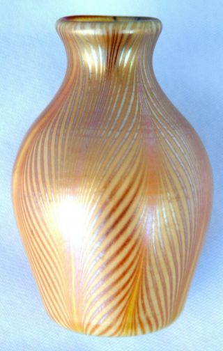 C1910 Kew Blas Pulled Feather Art Glass Gold Aurene Mini Cabinet Vase - Signed - Nr