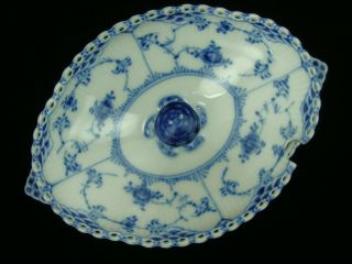 ROYAL COPENHAGEH BLUE FLUTED FULL LACE GRAVY SAUCE BOAT ON FIXED STAND WITH LID 5