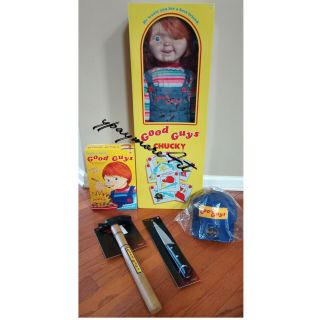 Chucky Child ' s Play 2 Good Guys Doll W/PROP GOOD GUY CEREAL,  HAMMER,  HAT & KNIFE 2
