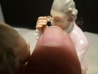 Meissen Victorian lady Visiting the EYE DOCTOR figurine 0174 August Ringler 8