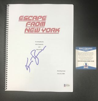 Kurt Russell Signed Autographed Escape From York Full Movie Script Beckett