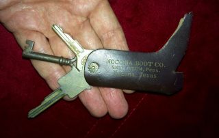 Elvis Presley Owned Keys from Burnt up Cadillac Texarkana,  Texas June 5th 1955 6