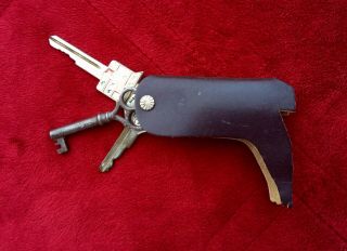 Elvis Presley Owned Keys from Burnt up Cadillac Texarkana,  Texas June 5th 1955 8