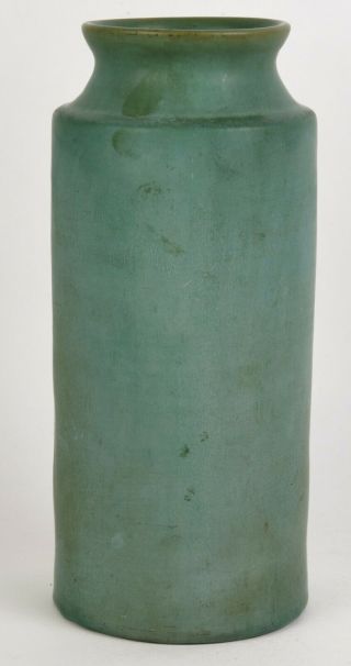 Bybee 11 " Tall Matt Green Vase Fabulous Glaze