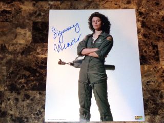 Sigourney Weaver Rare Signed Alien Movie 11x14 Photo Ripley Autographed,