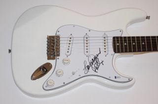 Lou Diamond Phillips Signed Autographed Guitar La Bamba Richie Valens Bas