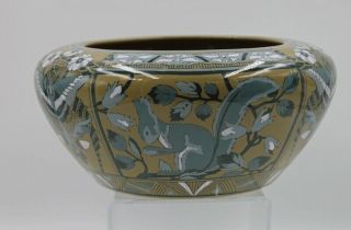 Buffalo Pottery Emerald Deldare Ware Bowl Squirrel & Butterfly 1911 Art Nouveau 2