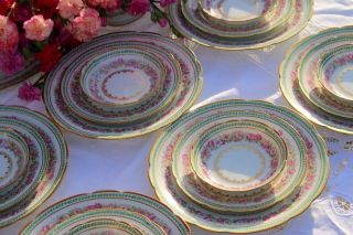 24 pc Limoges France Dinnerware set for 6 people Double Gold Pink 10