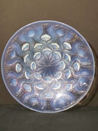 Rene Lalique Opalescent Glass Bulbes Coupe Bowl,  Circa 1935