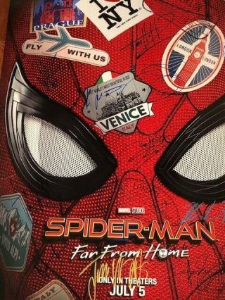 Spider - Man Far From Home DS Movie Poster CAST SIGNED premiere Tom Holland Marvel 2