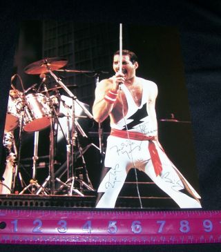 Live Aid Freddie Mercury And Queen Signed Photo/page All 4 Members Authentic.