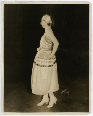 Very Early Career Nancy Carroll In The Passing Show Of 1923 Vintage Photograph