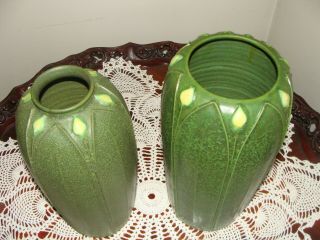 Arts and Clay Jemerick Pottery Matte Green Yellow Bud Art & Crafts Vase 12.  5 In 10