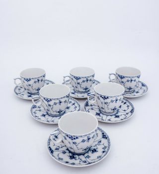 6 Large Teacups & Saucers 703 - Blue Fluted Royal Copenhagen - Half Lace 3