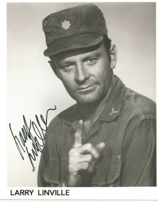 8 " X 10 " Autographed Photo Larry Linville " Major Burns From Mash "