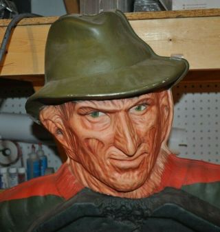 Vintage 1980s Freddy Krueger Vacuform Video Store Lighted Display 33 Inches Tall 3