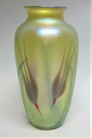 Unique 9.  5 " Orient & Flume Art Glass Vase W/ Red Purple Flowers Signed & Dated