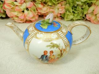 Antique Dresden Carl Thieme Porcelain Quatrefoil Single Serving Teapot 2