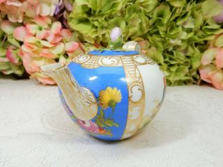 Antique Dresden Carl Thieme Porcelain Quatrefoil Single Serving Teapot 4