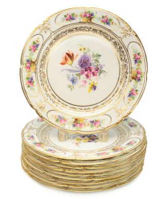 10 Royal Doulton England Hand Painted Porcelain Dinner Plates,  C1925.  Flowers