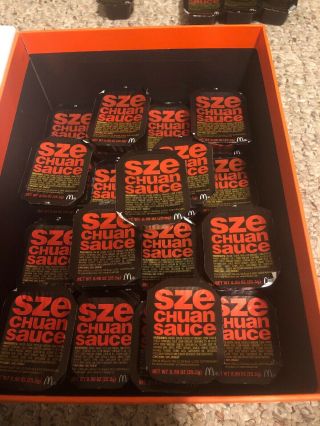 Mcdonalds Szechuan Sauce 25 Packets Rick And Morty Collectible