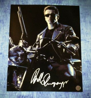 Arnold Schwarzenegger Hand Signed Autograph 8x10 Photo Terminator