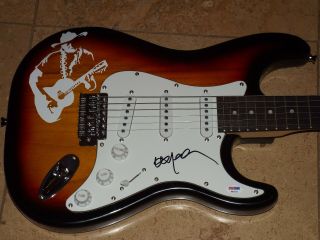 Willie Nelson Signed Guitar Psa Dna Autographed