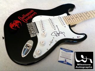 Johnny Depp Autographed Signed Guitar W/ Beckett (bas) -