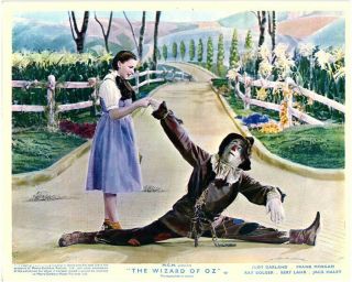 The Wizard Of Oz Lobby Card Judy Garland Screcrow On Yellow Brick Road