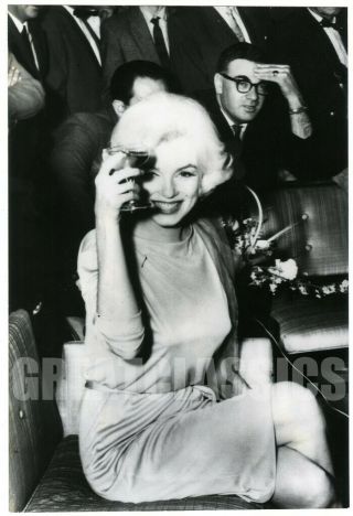 Marilyn Monroe Mexico City 1962 Vintage Dblwt Photograph