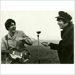John Lennon/paul Mccartney 1965 Salisbury Plain Help Filming Vintage Photo (uk)