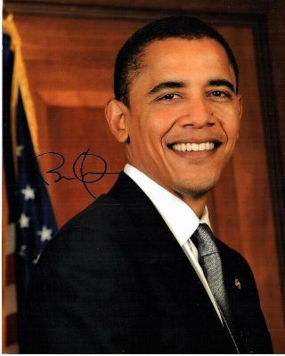 Barack Obama Signed Autographed President 8x10 Photo Certificate Of Authenticity