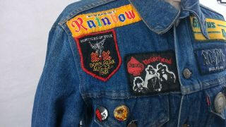 Vintage Levi ' s AC/DC Denim jacket with Iron Maiden Motorhead patch button badges 3