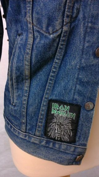Vintage Levi ' s AC/DC Denim jacket with Iron Maiden Motorhead patch button badges 6