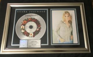 Trisha Yearwood Riaa Multi - Platinum Award 2,  000,  000 Copies Certified Hologram