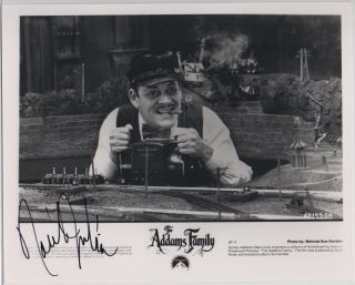 Raul Julia Signed Addams Family 8x10 Press Photo Autograph In Person Gomez Rip