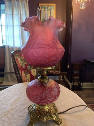 Vintage Fenton Opalescent Cranberry Art Glass Daisy & Fern Lamp L.  G.  Wright 2