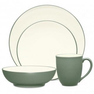 Noritake Colorwave Green Coupe 32pc Dinnerware Set,  Service For 8
