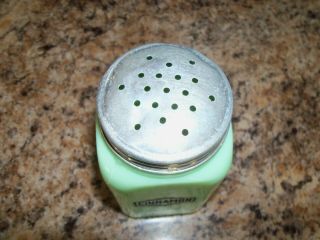 McKee Jadite Small Box CINNAMON Spice Shaker - RARE 2